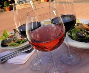 resized_Disney_Food_Wine_Disneyland